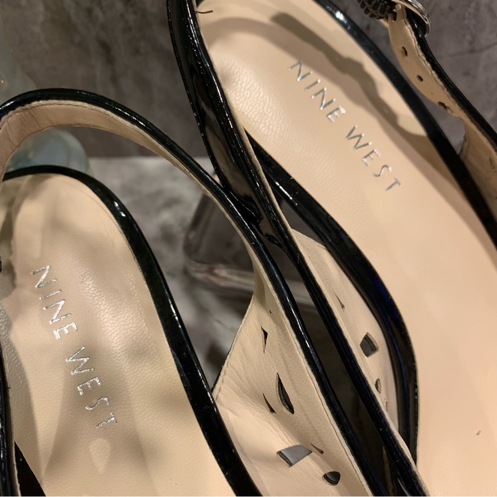 Nine West black sling back 3" pumps. EUC. - Picture 5 of 5